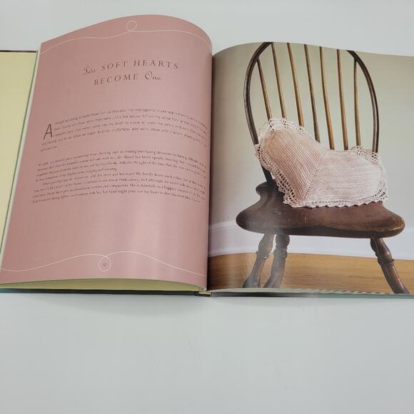 Faith Hope Love Knitting Celebrating the Gift of Knitting 20 Beautiful Patterns - Picture 5 of 16